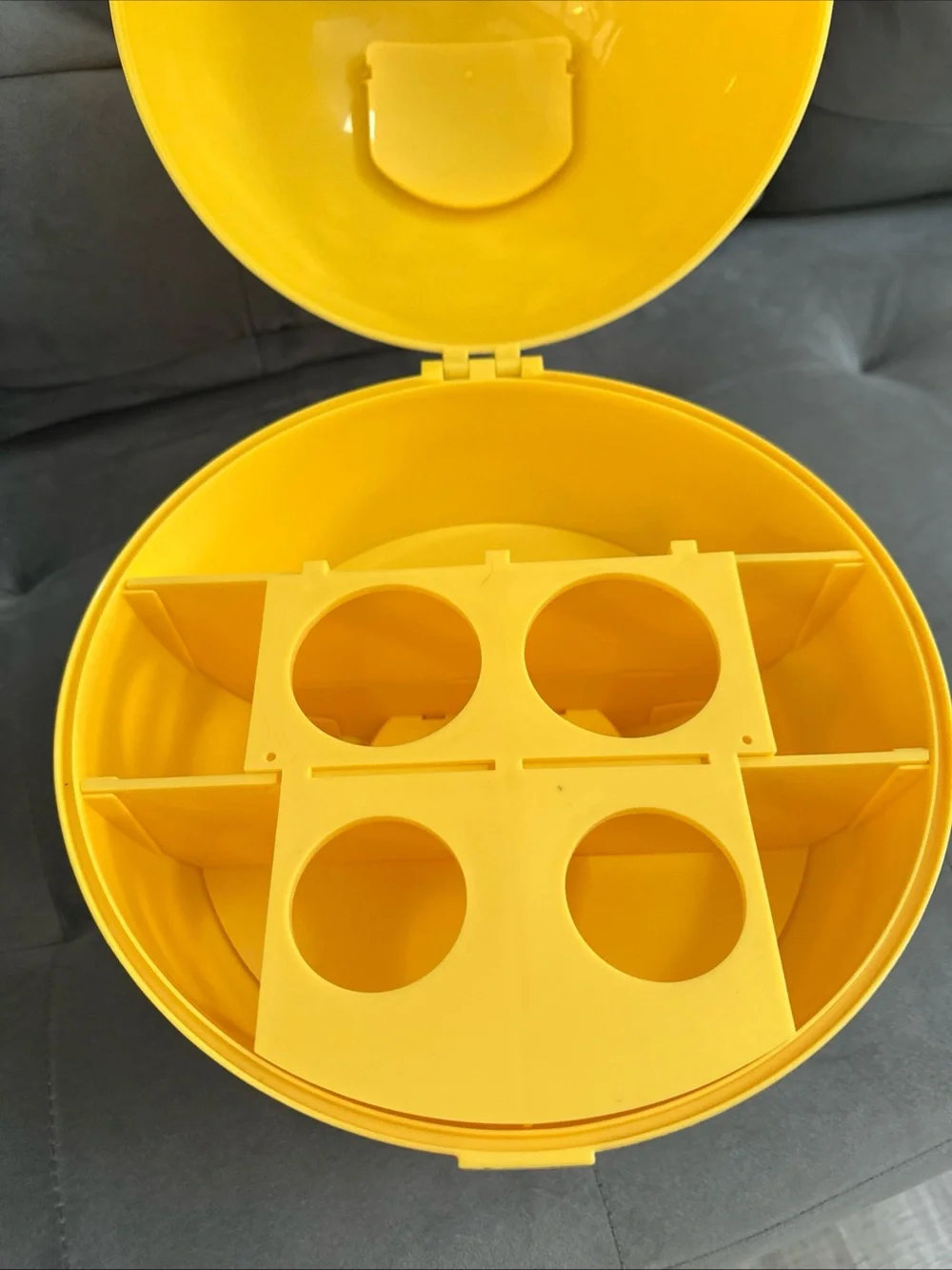 Sun Squad Hamburger BBQ Grill Condiment Caddy Ketchup Mustard Salt Pepper